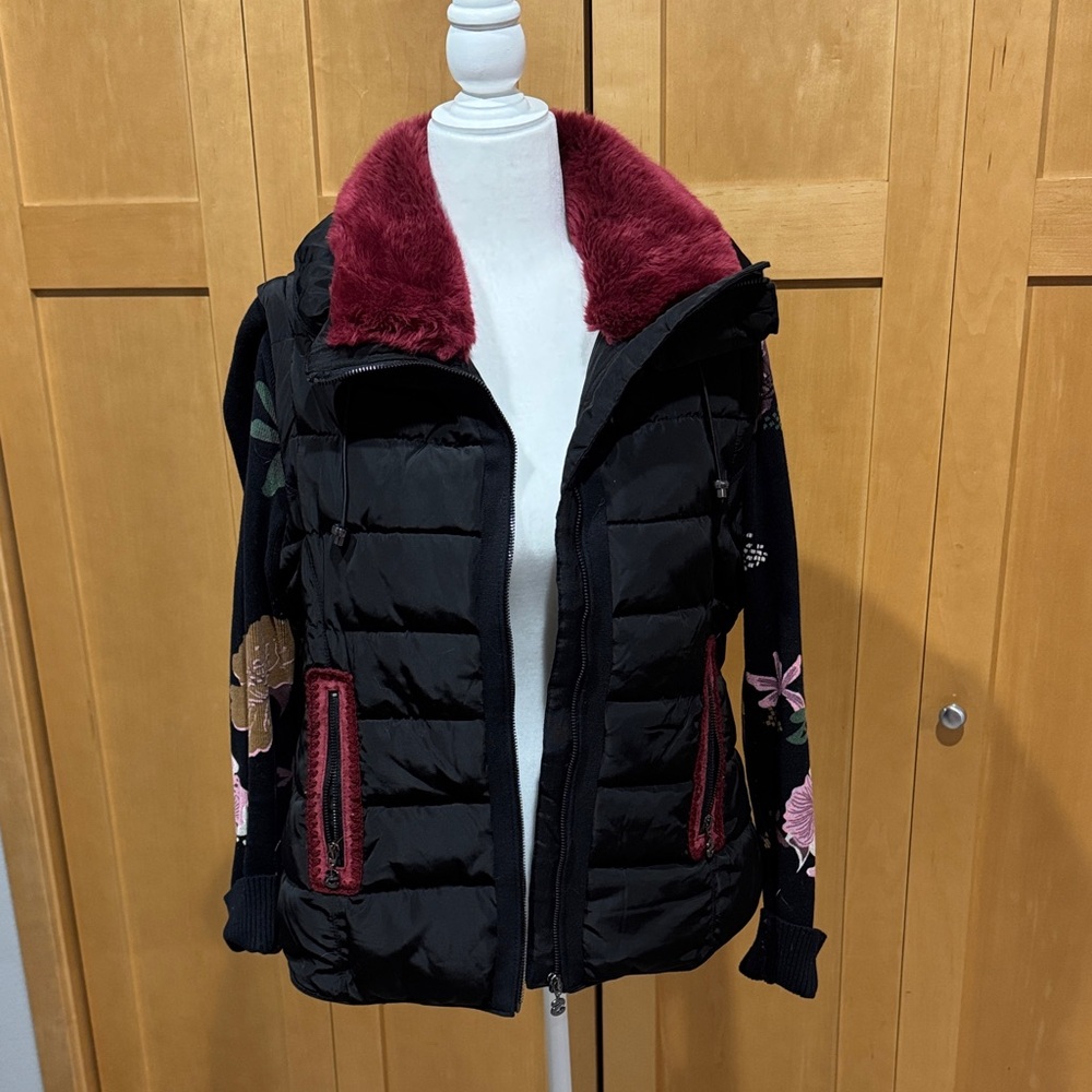 Desigual Black Puffer Jacket with Burgundy Accents